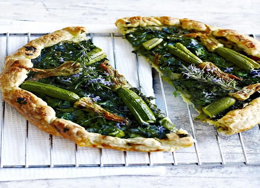 Tarte aux fleurs de courgette
