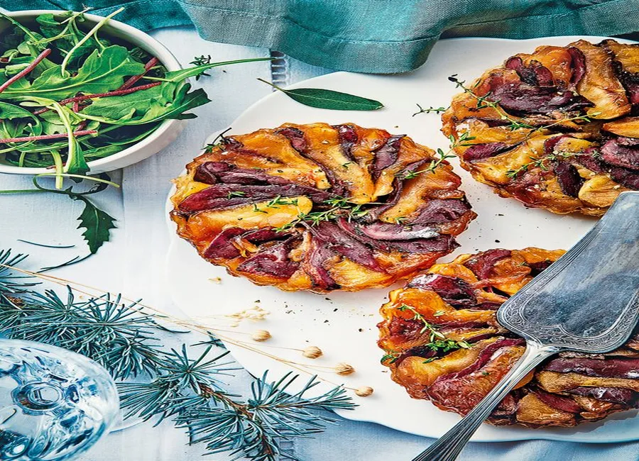Tarte tatin de pommes et magret fumé