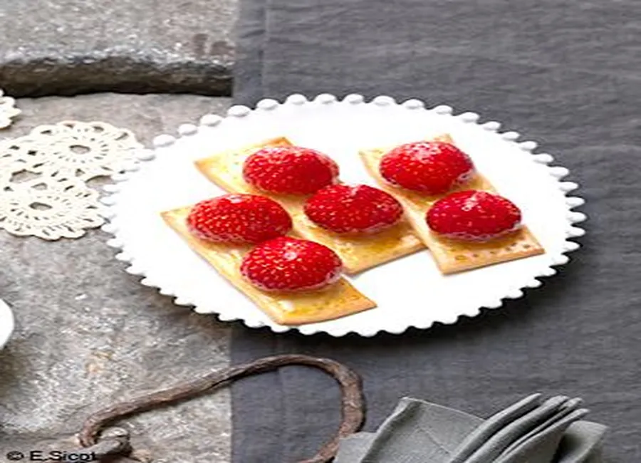 Tartelettes aux fraises, gelée au cidre