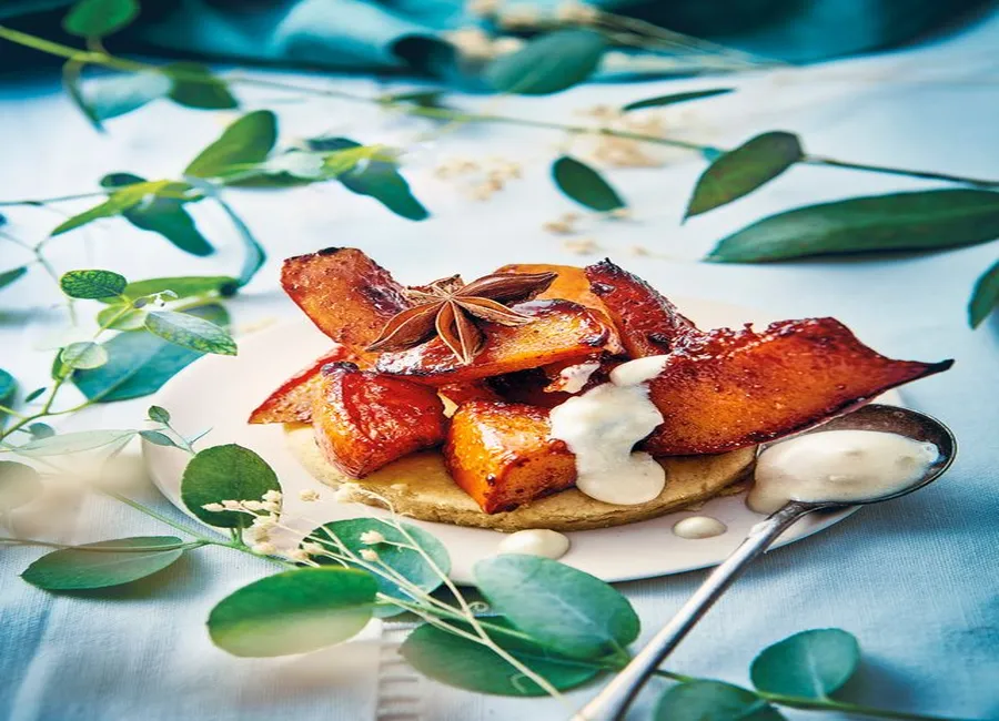 Tartes sablées, courge rôtie aux épices et crème de parmesan
