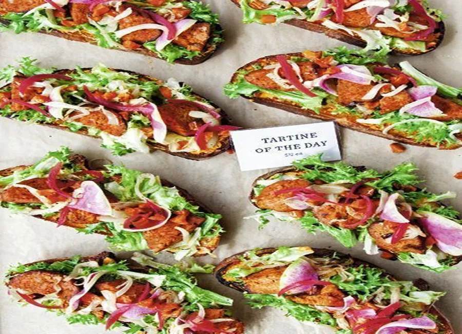 Tartines du jour à l'aïoli et au chorizo