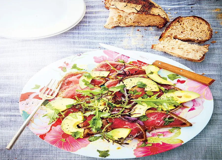 Tataki de boeuf et avocat