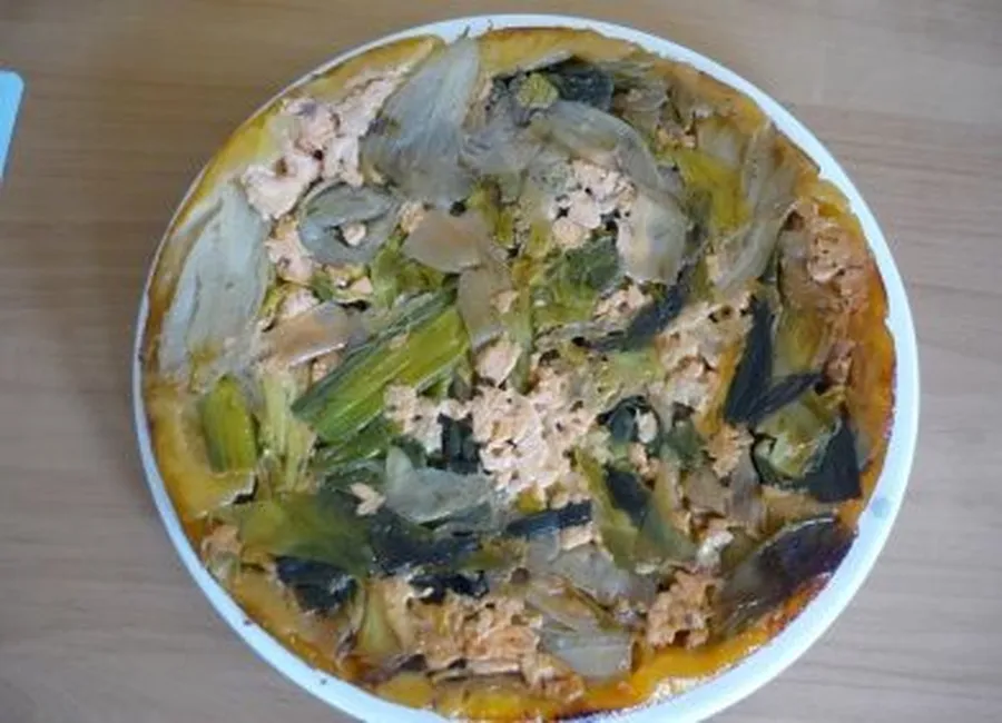 Tatin aux endives, aux poireaux, et au saumon caramélisé au chèvre