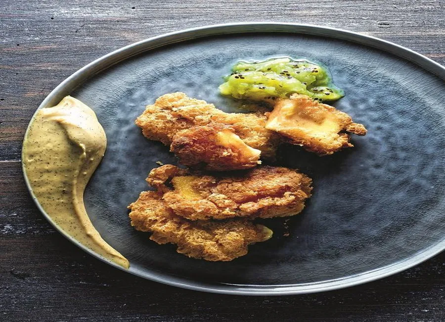 Tempura de pommes, écrasé de kiwis