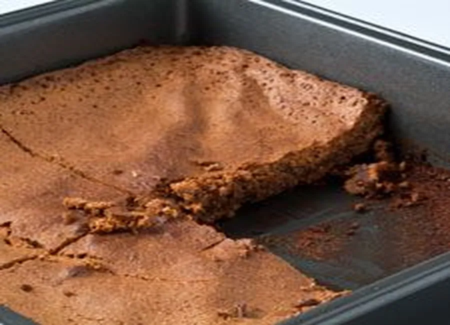 Tendre de chocolat au lait