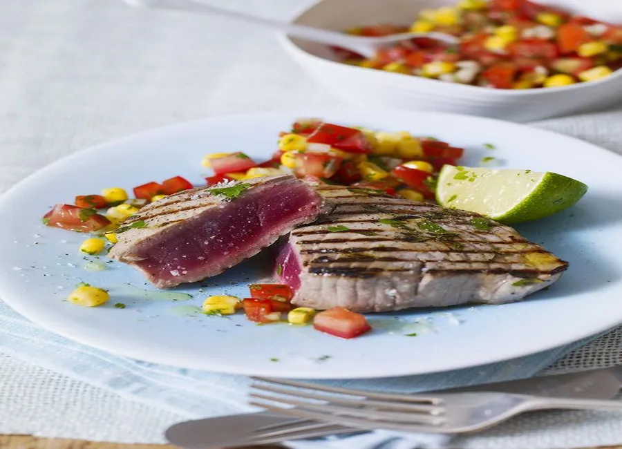 Thon sauté au basilic et tomates séchées
