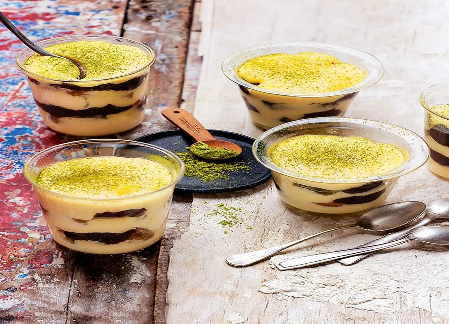 Tiramisù au thé matcha et haricot rouge