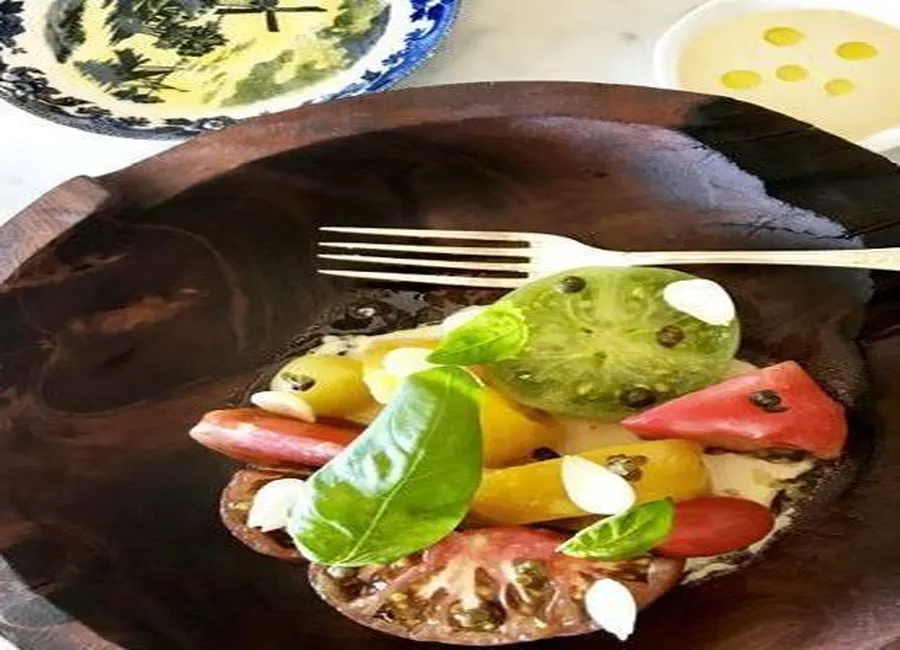 Tomates al tonnato