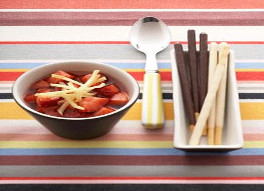 Soupe de fraises au gingembre