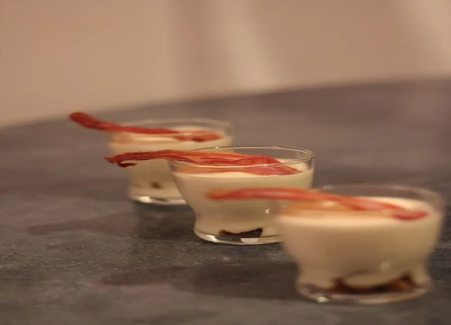 Tiramisu à la moutarde de noix