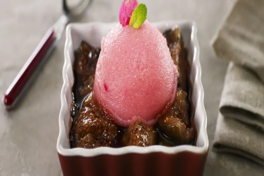 Figues rôties au vin