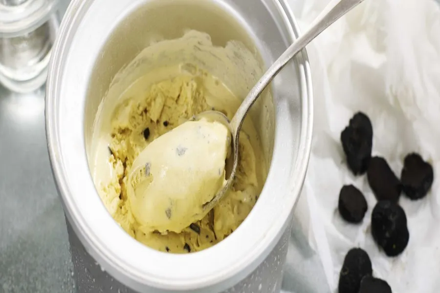 Glace aux truffes