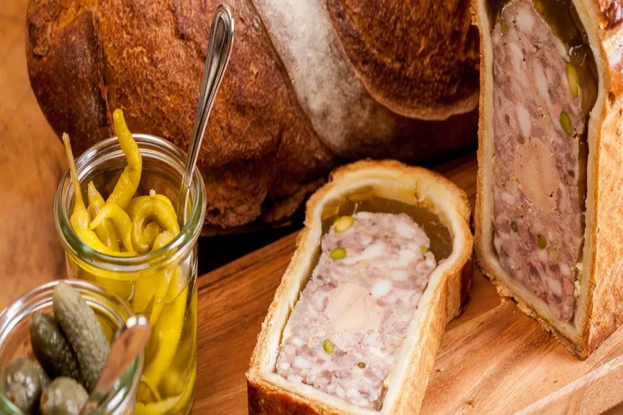 Pâté de canard en croûte