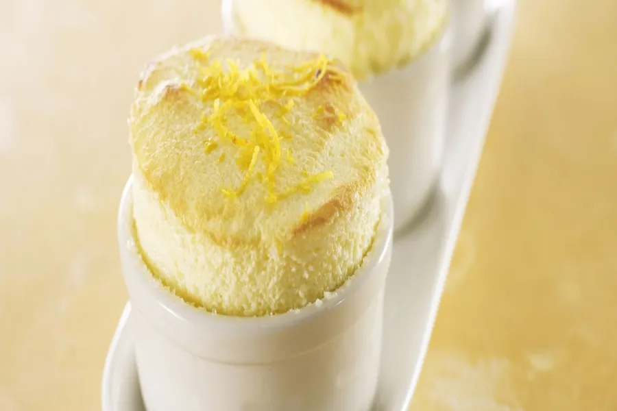 Soufflé au fromage blanc et citron jaune