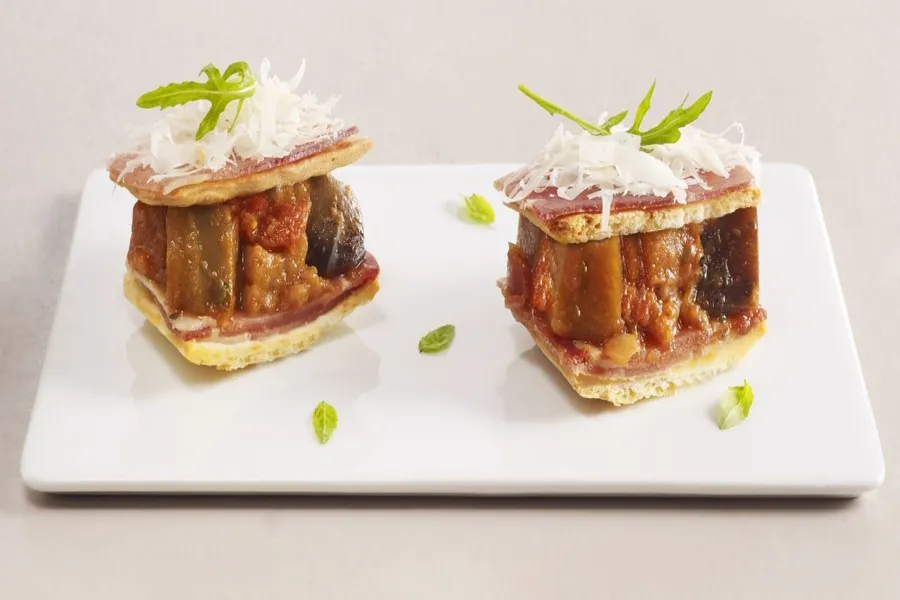 Tarte au jambon de pays et confit d'aubergines