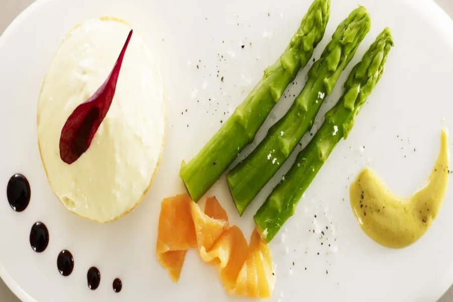 Tartelette à la crème d'œufs et saumon fumé