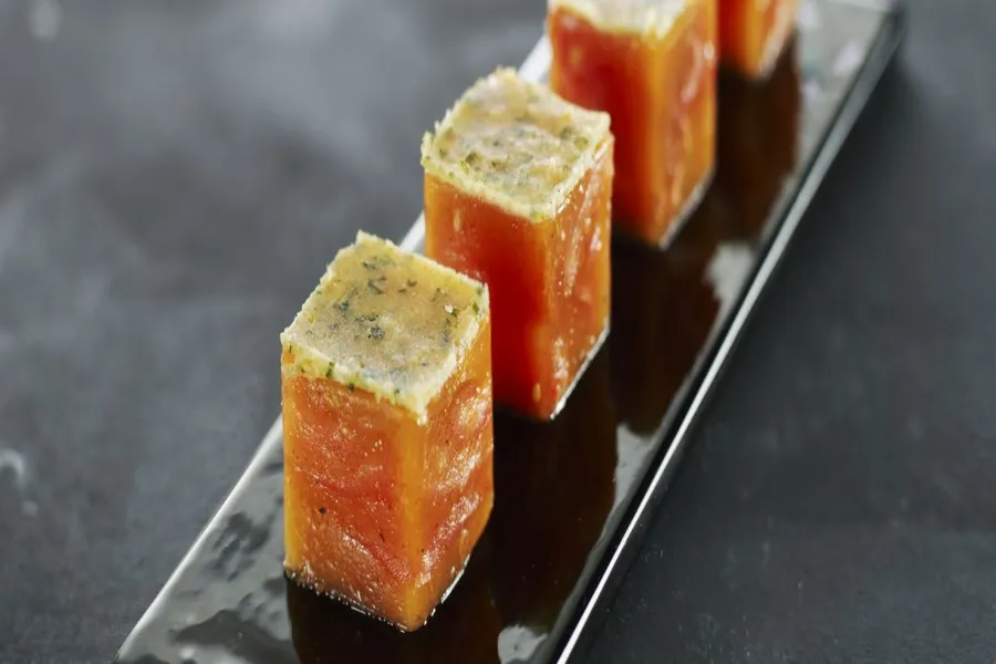 Tomate cubique à la provençale