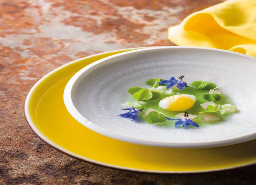 L’œuf de caille gelée de concombre