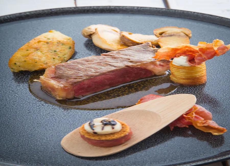 Boeuf de charolles aop en croûte d’argile