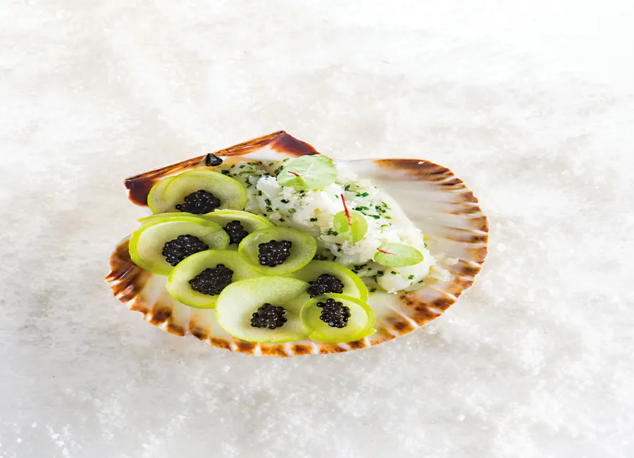 Tartare de saint-jacques, déclinaison de chou-fleur en textures