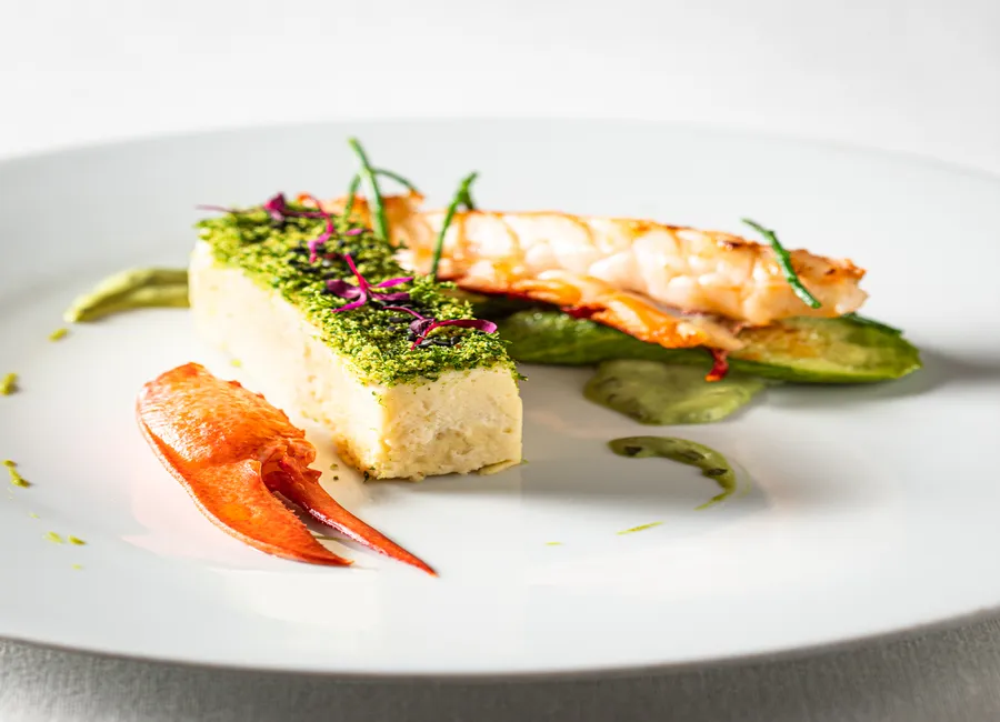 Homard rôti à la moutarde, mousseline de pince