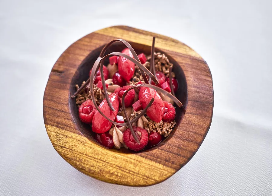 Déclinaison autour du chocolat manjari et de la framboise