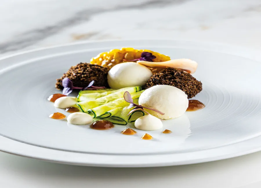 Beignets d’escargots, châtaignes et moutarde