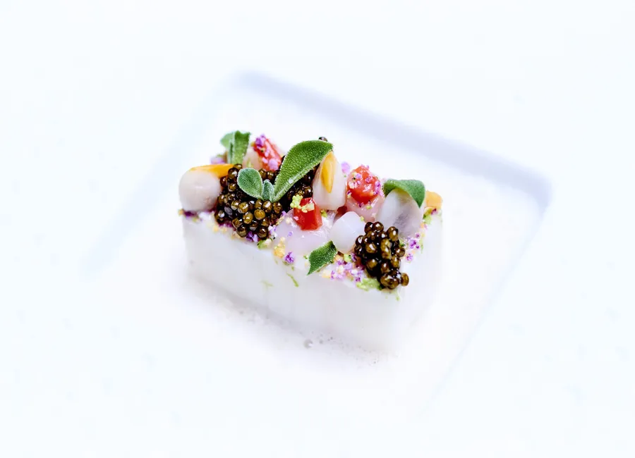 Bar nacré, risotto de choux fleur