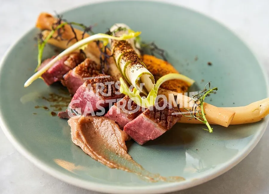 Magret de canard, carottes, salsifis