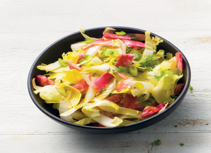 Salade d’endives au chorizo croustillant