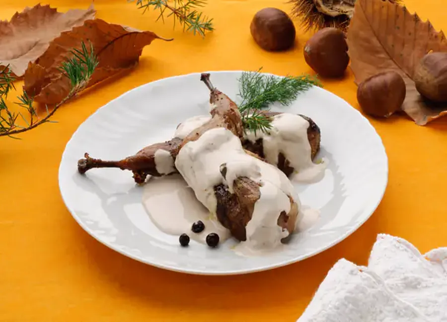 Cailles aux marrons et raisins blancs