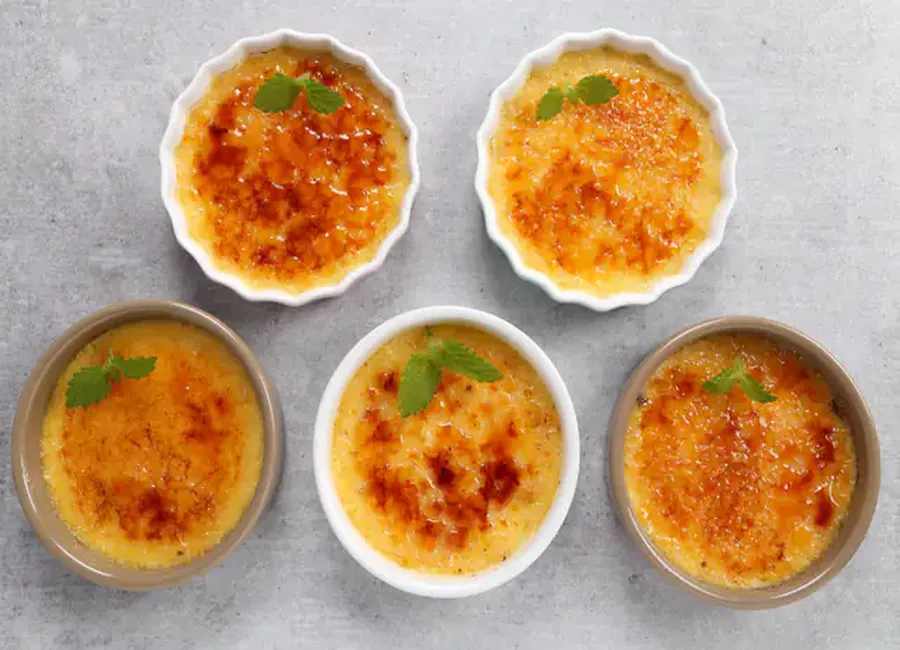 Minis ramequins de crèmes brûlées au foie gras et aux figues