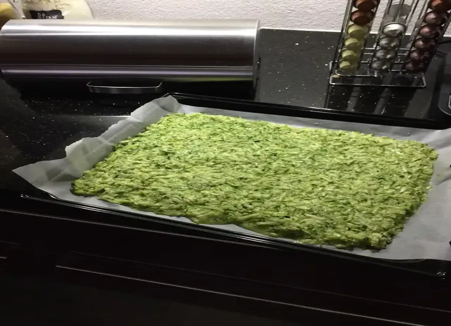 Pâte à pizza aux courgettes