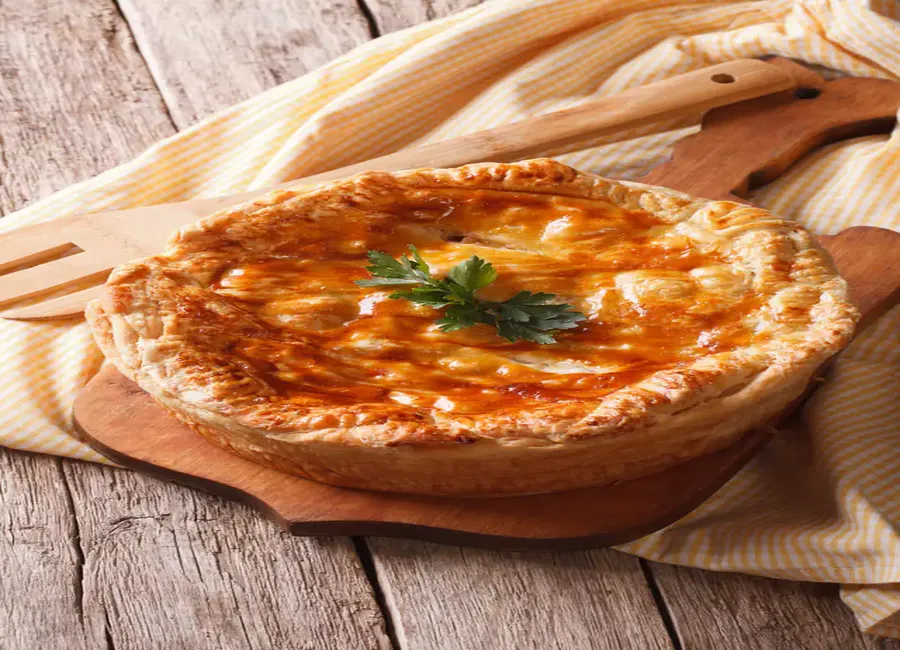 Tourte au confit de canard