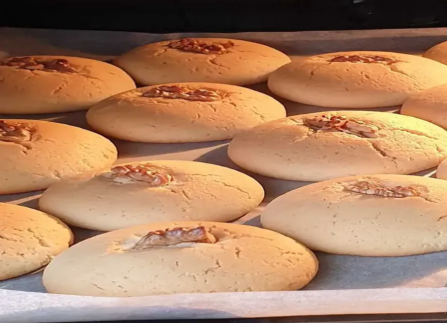 Biscuits aux noix d'emi