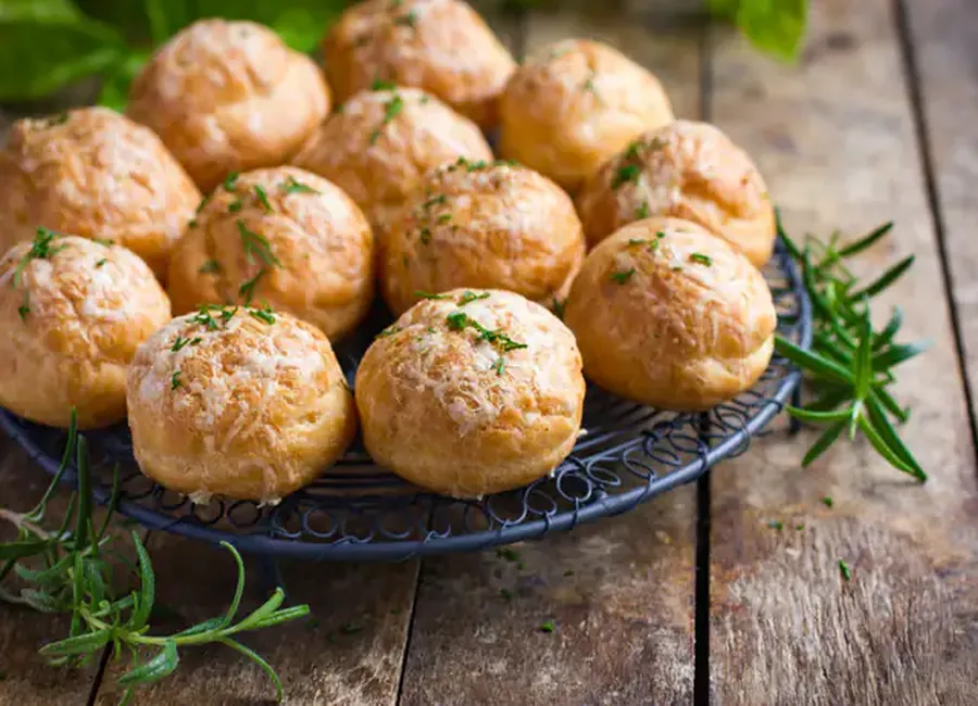 Gougères au fromage au monsieur cuisine