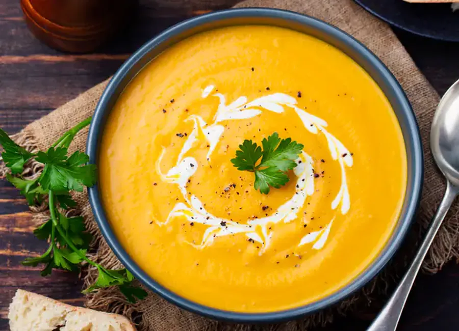 Velouté de butternut à la cannelle au monsieur cuisine