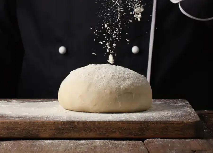 Pâte à pizza épaisse au companion