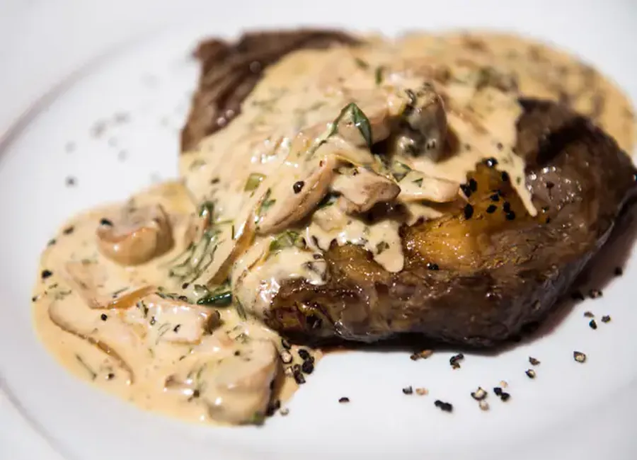Rôti de veau en cocotte aux champignons au cooking chef