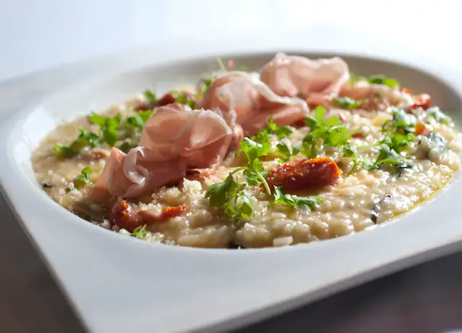 Risotto au parmesan et au jambon au companion