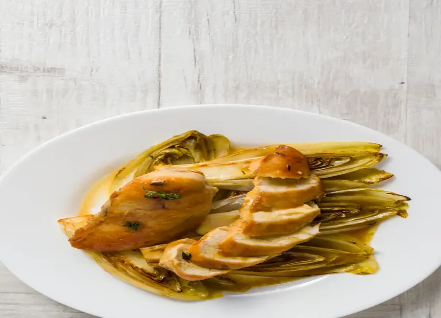 Blanc de poulet aux endives, champignon et lardons au cooking chef