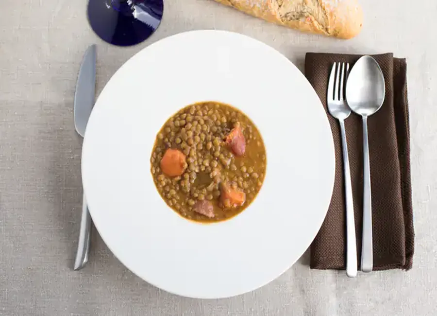 Saucisses aux lentilles au cooking chef