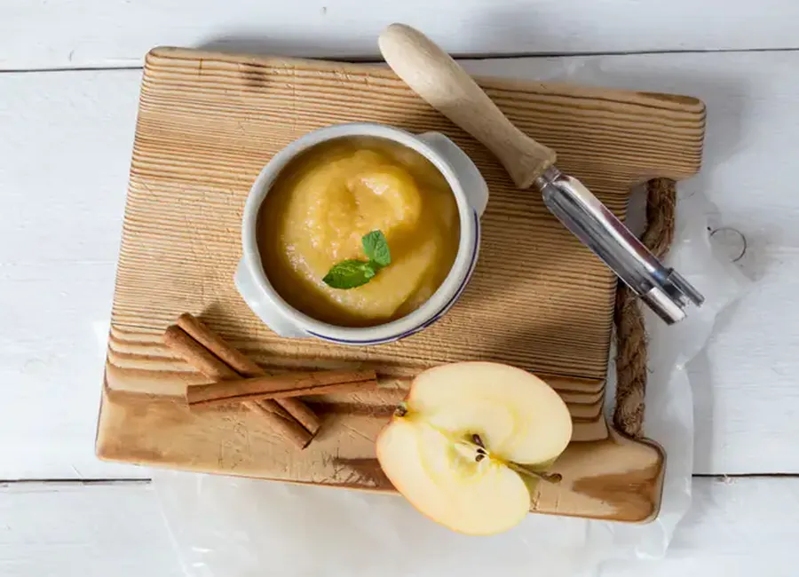 Compote de pommes toute simple au monsieur cuisine