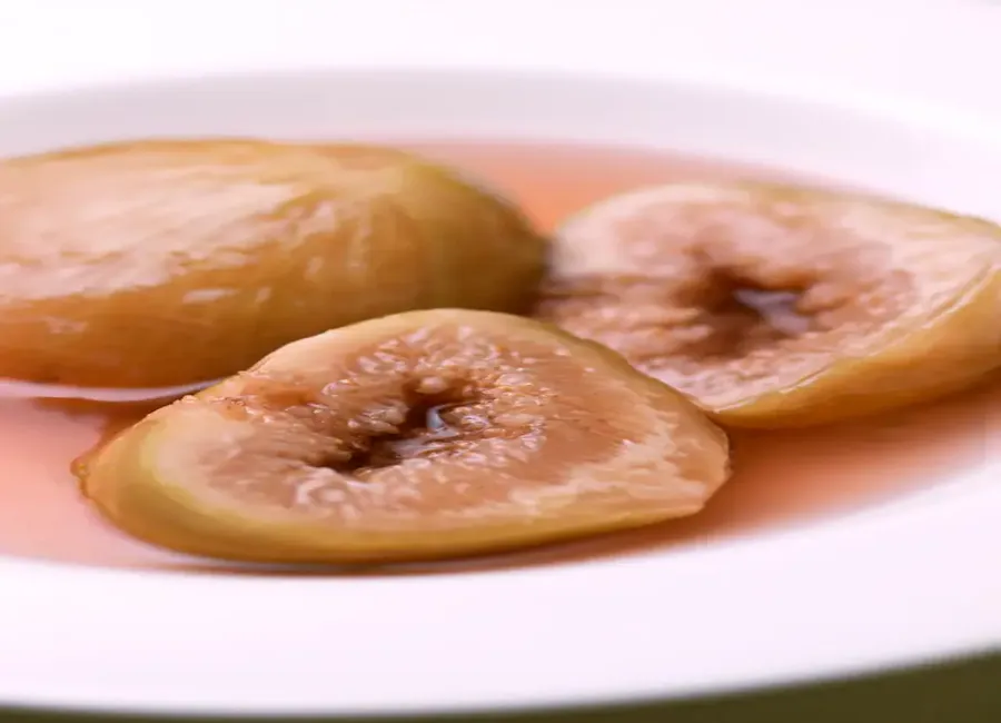 Figues confites au vin rouge au monsieur cuisine