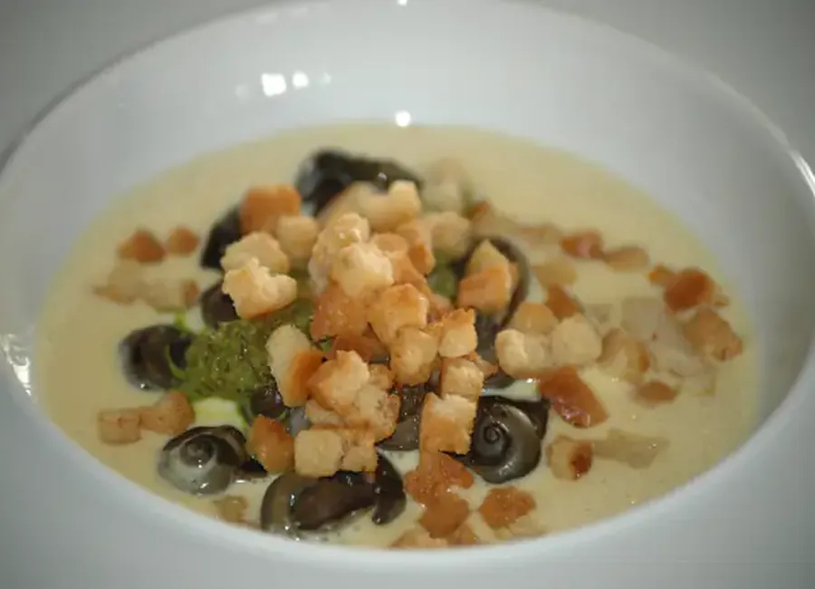 Escargots à l'ail revisités