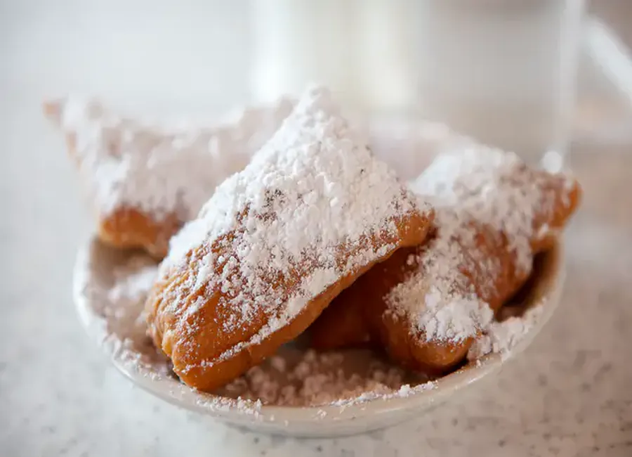 Beignets de carnaval à l'eau de vie