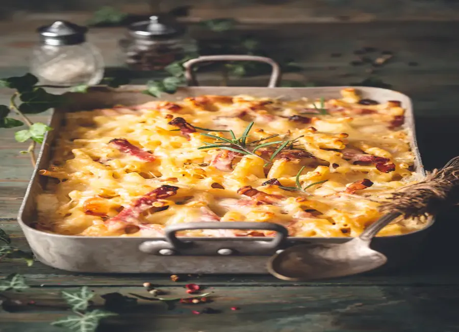 Gratin de pâtes lardons et champignons
