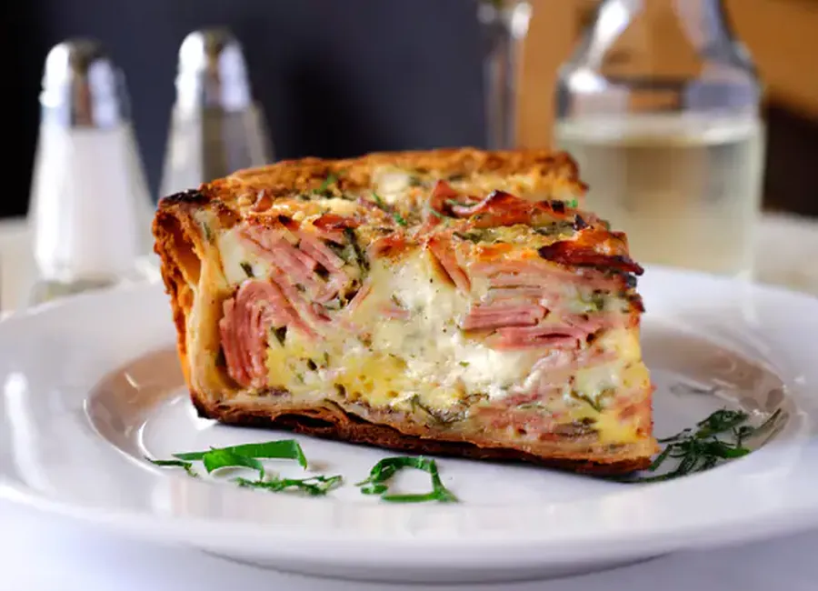 Quiche au jambon et au comté