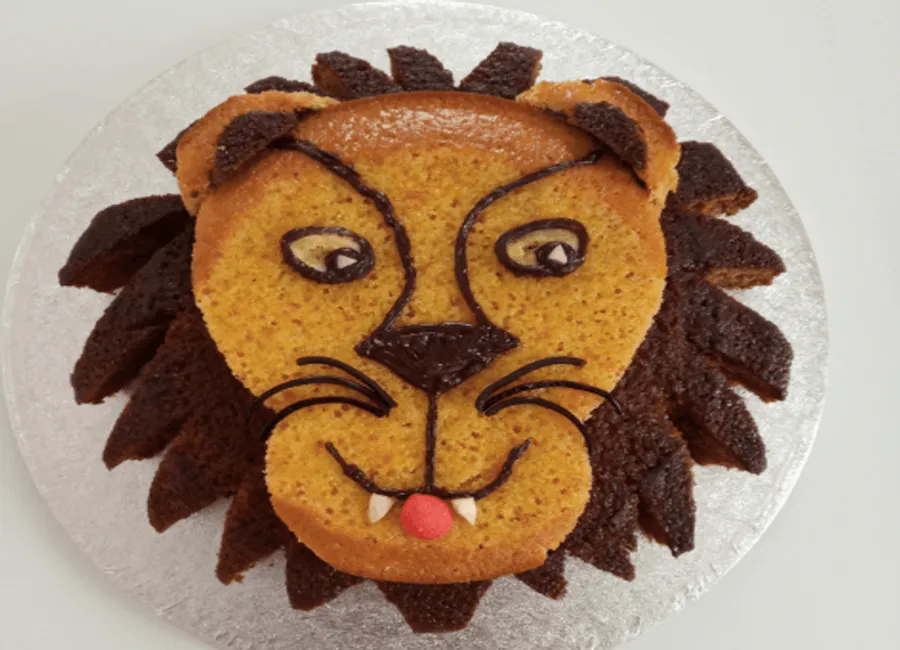 Gâteau d'anniversaire lion