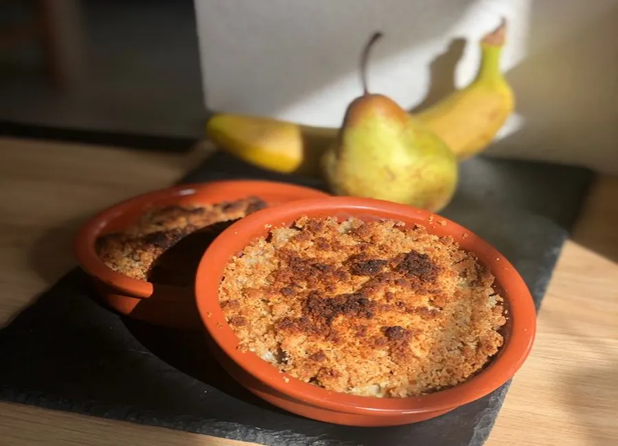 Crumble healthy à la poire et banane